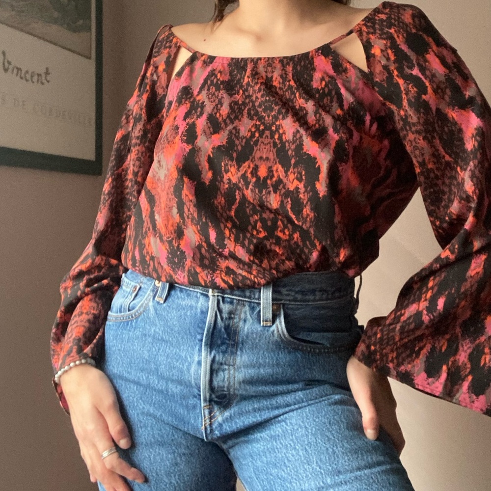 Marciano blouse - Picture 1 of 11